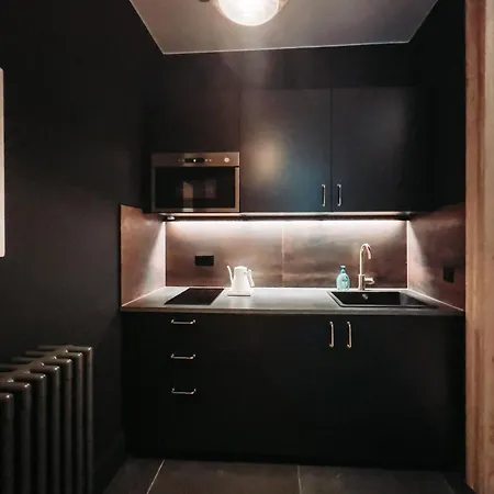 בית הארחה Astrid מונס