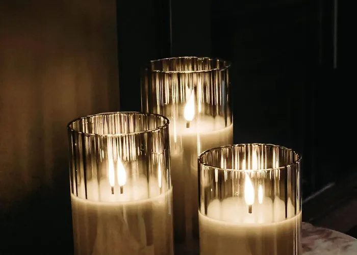 Astrid 招待所 蒙斯